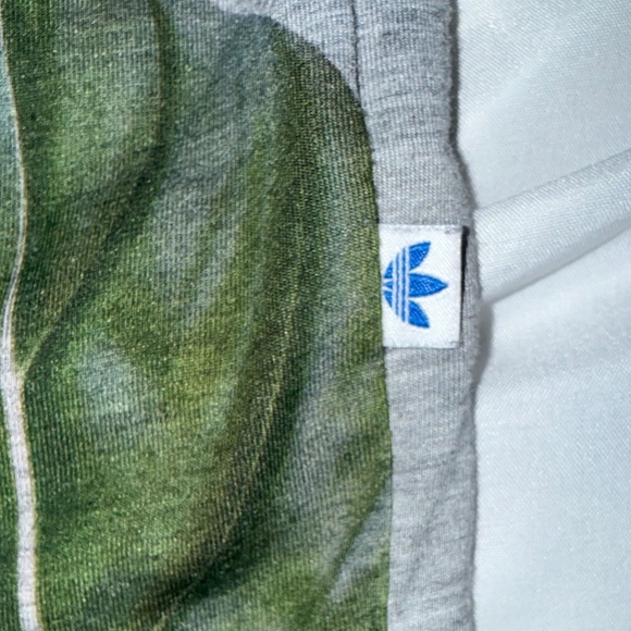 adidas Gray Short-Sleeve Tee with White Logo and Floral Print - Picture 2 of 9